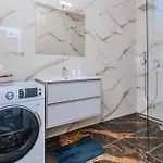 Schoenes Haus In - Cda400 Hébergement de vacances *