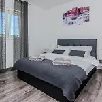 Schoenes Haus In - Cda400 Prázdninový dům