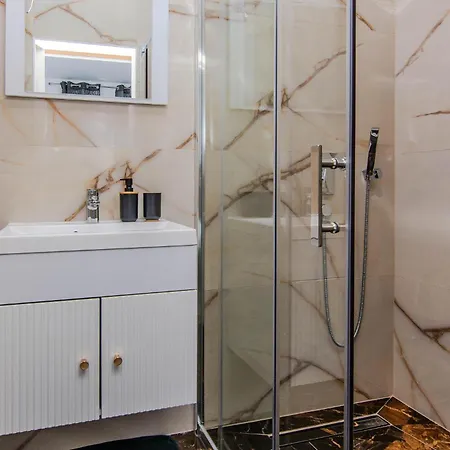 Schoenes Haus In - Cda400 Дом отдыха Вир