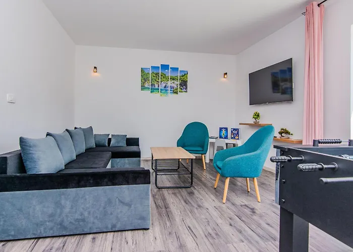 Schoenes Haus In - Cda400 *