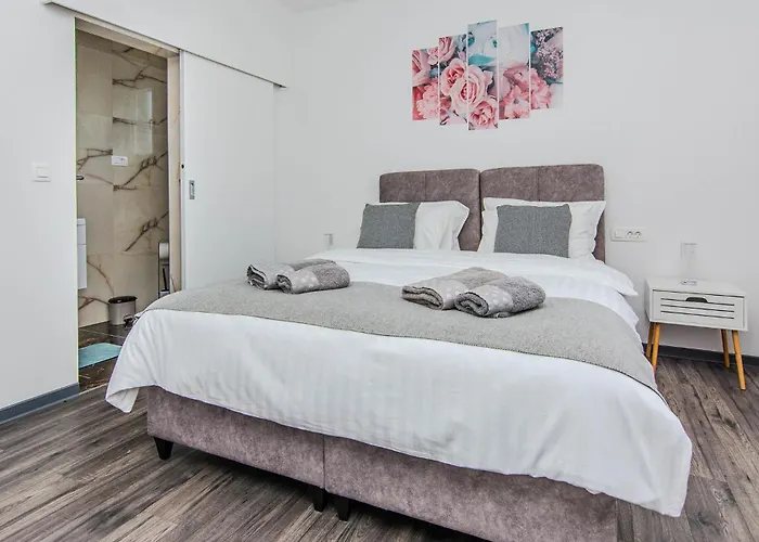 Schoenes Haus In - Cda400