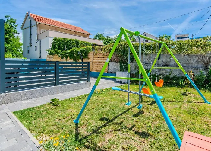 펜션 Schoenes Haus In - Cda400 *