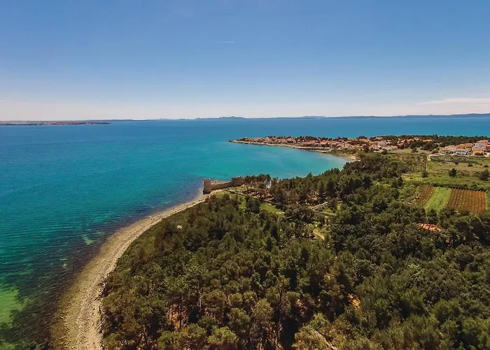 Schoenes Haus In - Cda400 비르