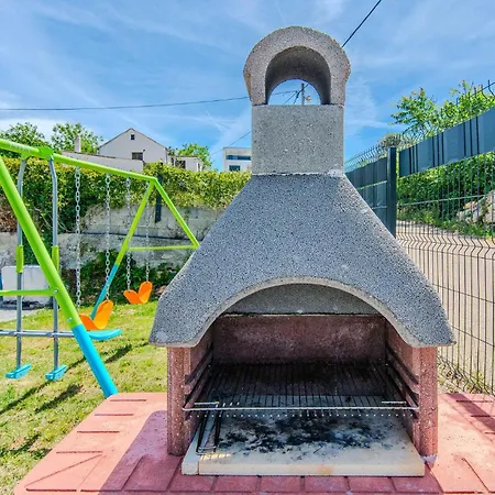 Holiday home Schoenes Haus In - Cda400 *