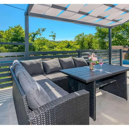 Сasa de vacaciones Schoenes Haus In - Cda400