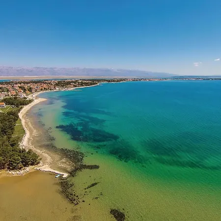 Schoenes Haus In - Cda400 *