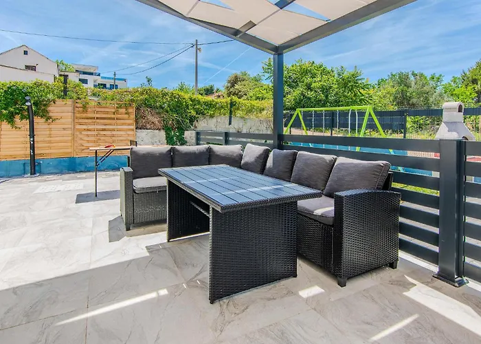 Schoenes Haus In - Cda400 Vir