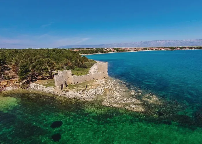 Schoenes Haus In - Cda400 *